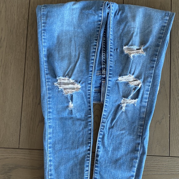 Womens Levi’s - Picture 2 of 3